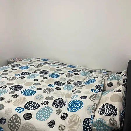 Maison Neuve A 5 Min De Paris, 2 Et 1 Canape-lit * Pantin